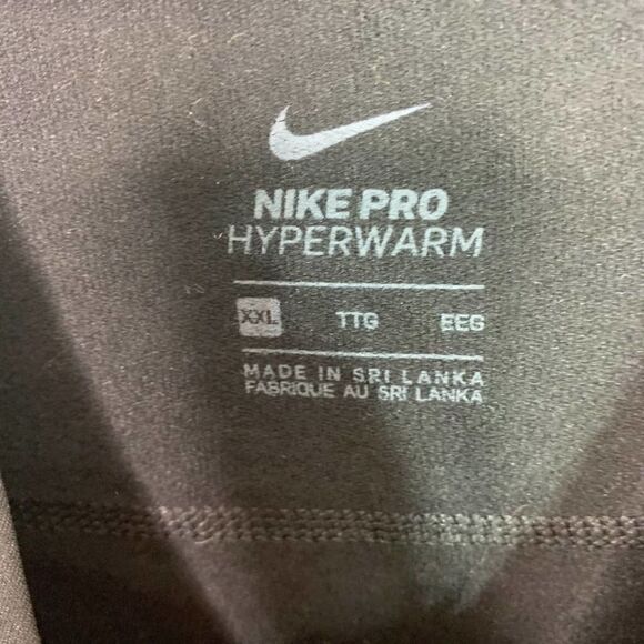 Nike Pro Hyperwarm Womens Black Activewear Tight Fit Half Zip Cropped Top Sz XXL - Picture 3 of 8